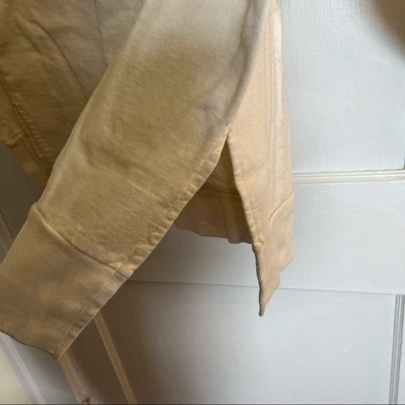 Daniel Patrick cream sweater size M cold shoulder - Picture 6 of 6